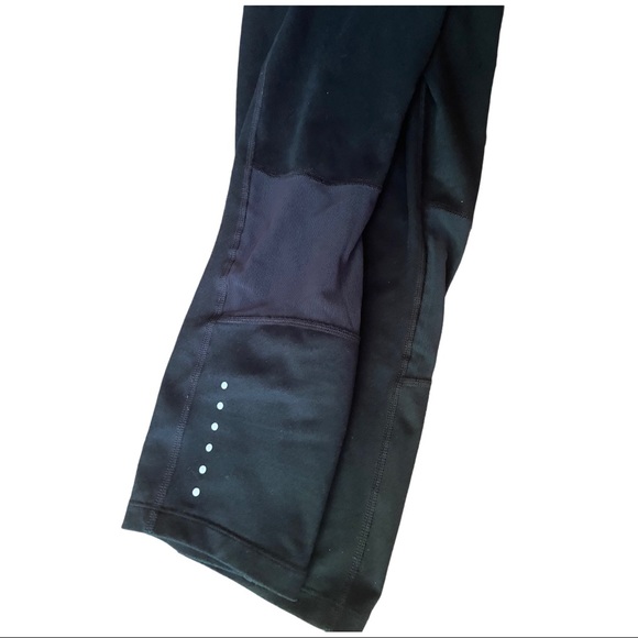 Nike Dri-Fit Running Workout Set - Picture 12 of 12